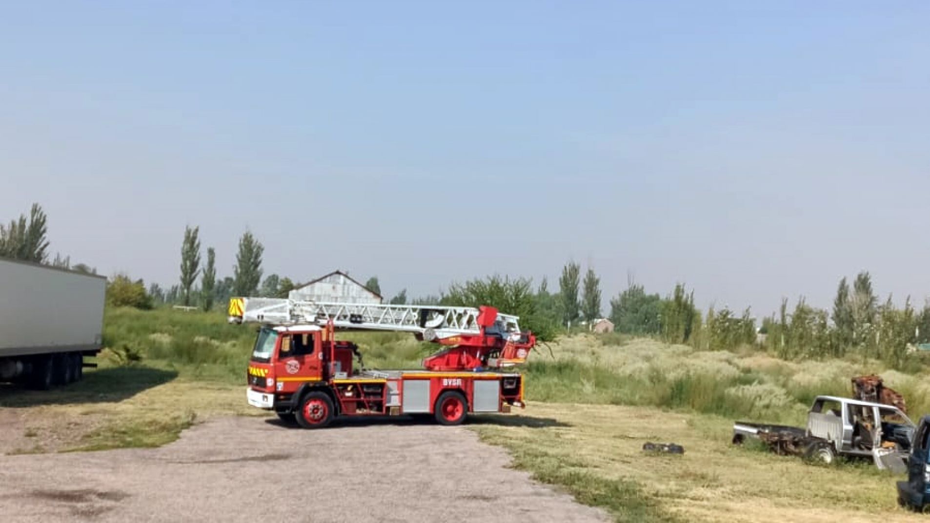 Se observa humo en el cielo: conocé a qué se debe